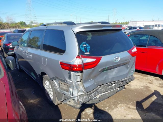 Photo 2 VIN: 5TDYK3DC9GS752841 - TOYOTA SIENNA 