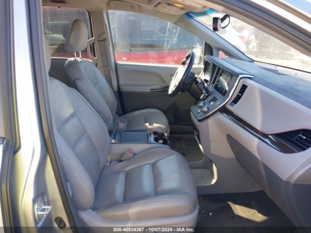 Photo 4 VIN: 5TDYK3DC9GS752841 - TOYOTA SIENNA 