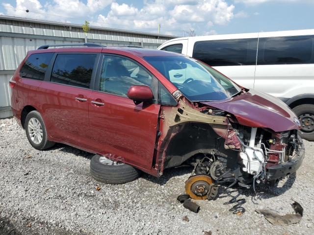 Photo 3 VIN: 5TDYK3DC9GS754072 - TOYOTA SIENNA XLE 