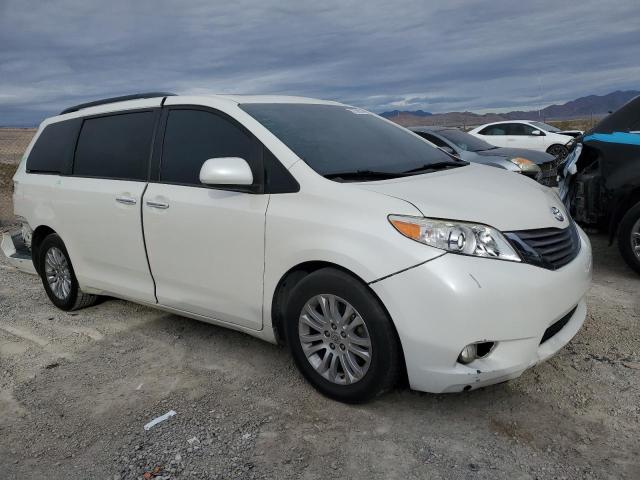 Photo 3 VIN: 5TDYK3DC9GS763676 - TOYOTA SIENNA XLE 