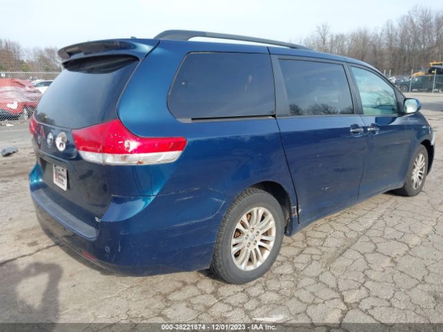 Photo 3 VIN: 5TDYK3DCXBS005001 - TOYOTA SIENNA 