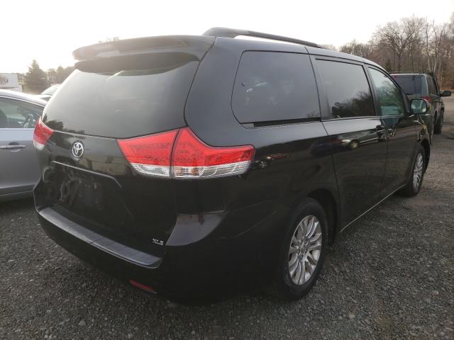 Photo 3 VIN: 5TDYK3DCXBS024387 - TOYOTA SIENNA XLE 