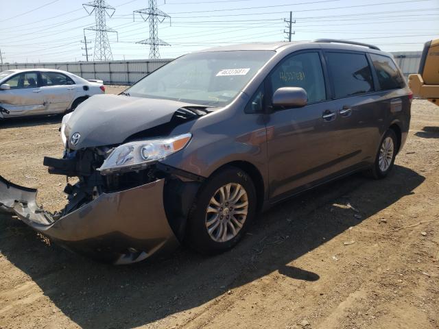 Photo 1 VIN: 5TDYK3DCXBS026608 - TOYOTA SIENNA XLE 