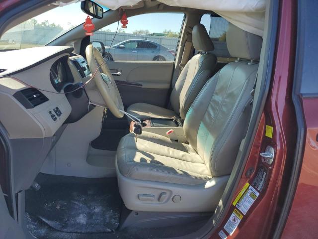 Photo 6 VIN: 5TDYK3DCXBS048088 - TOYOTA SIENNA XLE 