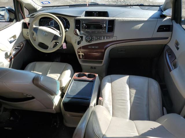 Photo 7 VIN: 5TDYK3DCXBS048088 - TOYOTA SIENNA XLE 