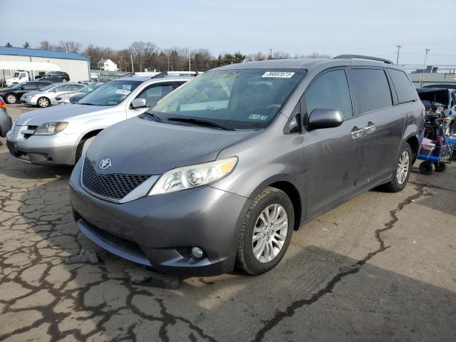 Photo 0 VIN: 5TDYK3DCXBS107186 - TOYOTA SIENNA XLE 