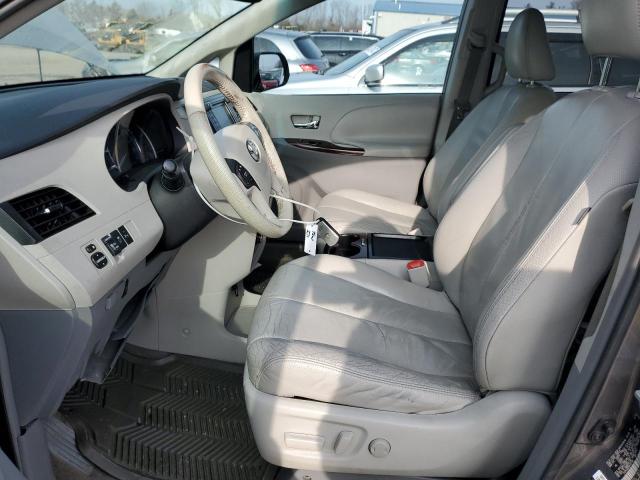 Photo 6 VIN: 5TDYK3DCXBS107186 - TOYOTA SIENNA XLE 