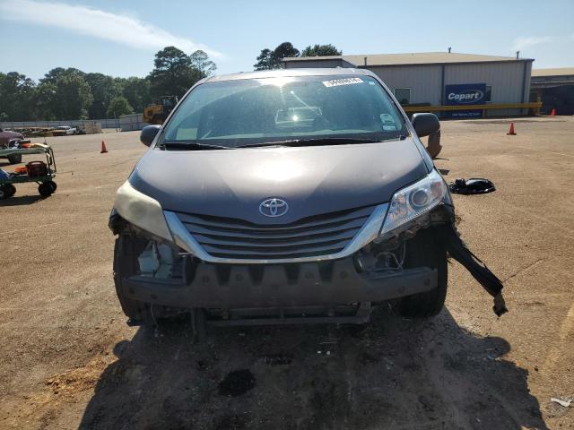 Photo 4 VIN: 5TDYK3DCXBS120374 - TOYOTA SIENNA XLE 