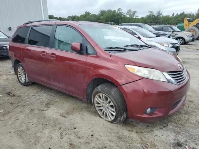 Photo 3 VIN: 5TDYK3DCXBS127535 - TOYOTA SIENNA XLE 