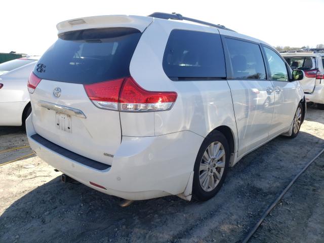 Photo 3 VIN: 5TDYK3DCXBS130676 - TOYOTA SIENNA XLE 