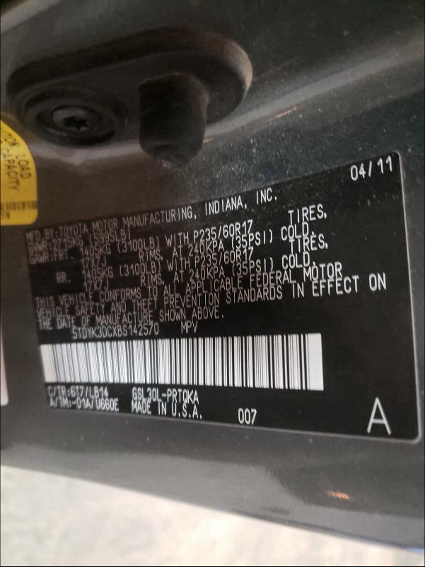 Photo 9 VIN: 5TDYK3DCXBS142570 - TOYOTA SIENNA XLE 