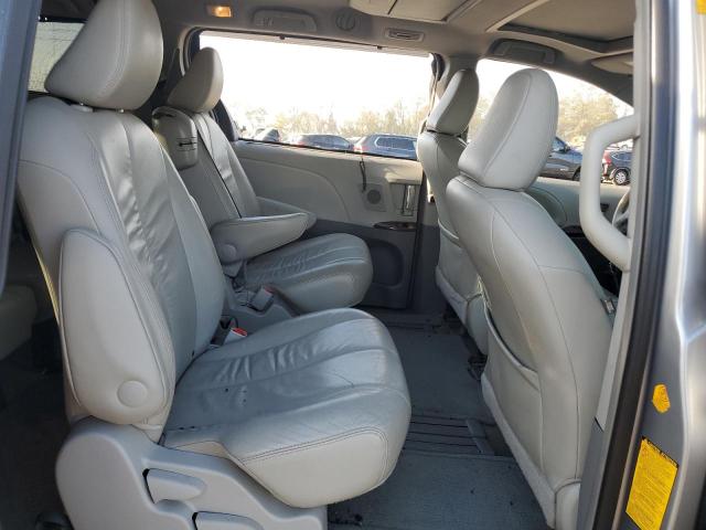 Photo 10 VIN: 5TDYK3DCXCS180673 - TOYOTA SIENNA XLE 