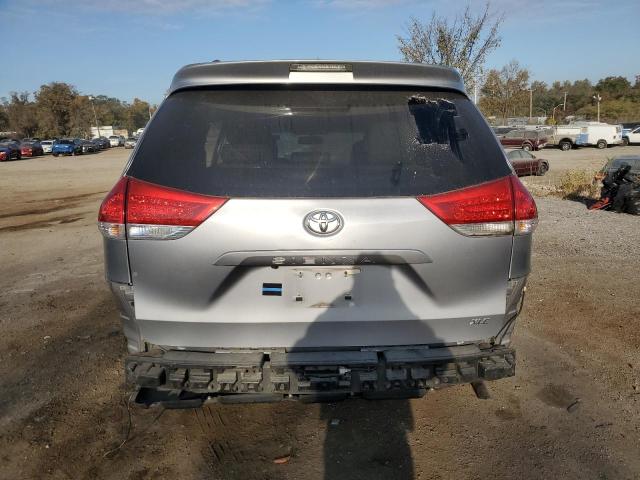 Photo 5 VIN: 5TDYK3DCXCS180673 - TOYOTA SIENNA XLE 