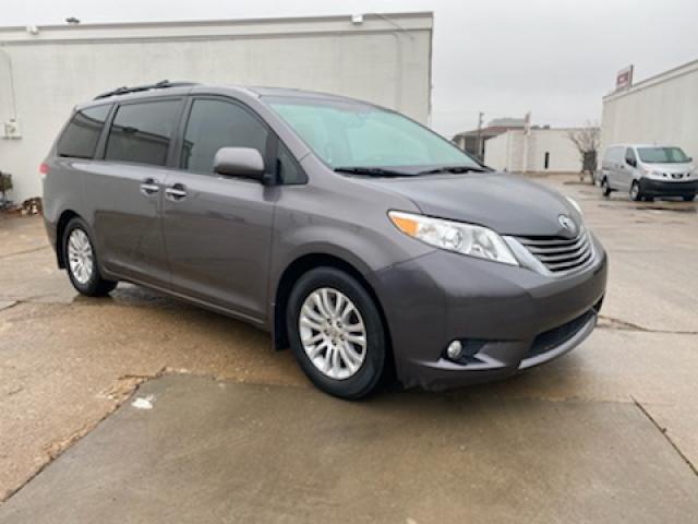 Photo 0 VIN: 5TDYK3DCXCS193679 - TOYOTA SIENNA XLE 