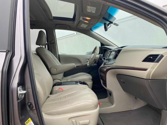 Photo 4 VIN: 5TDYK3DCXCS193679 - TOYOTA SIENNA XLE 