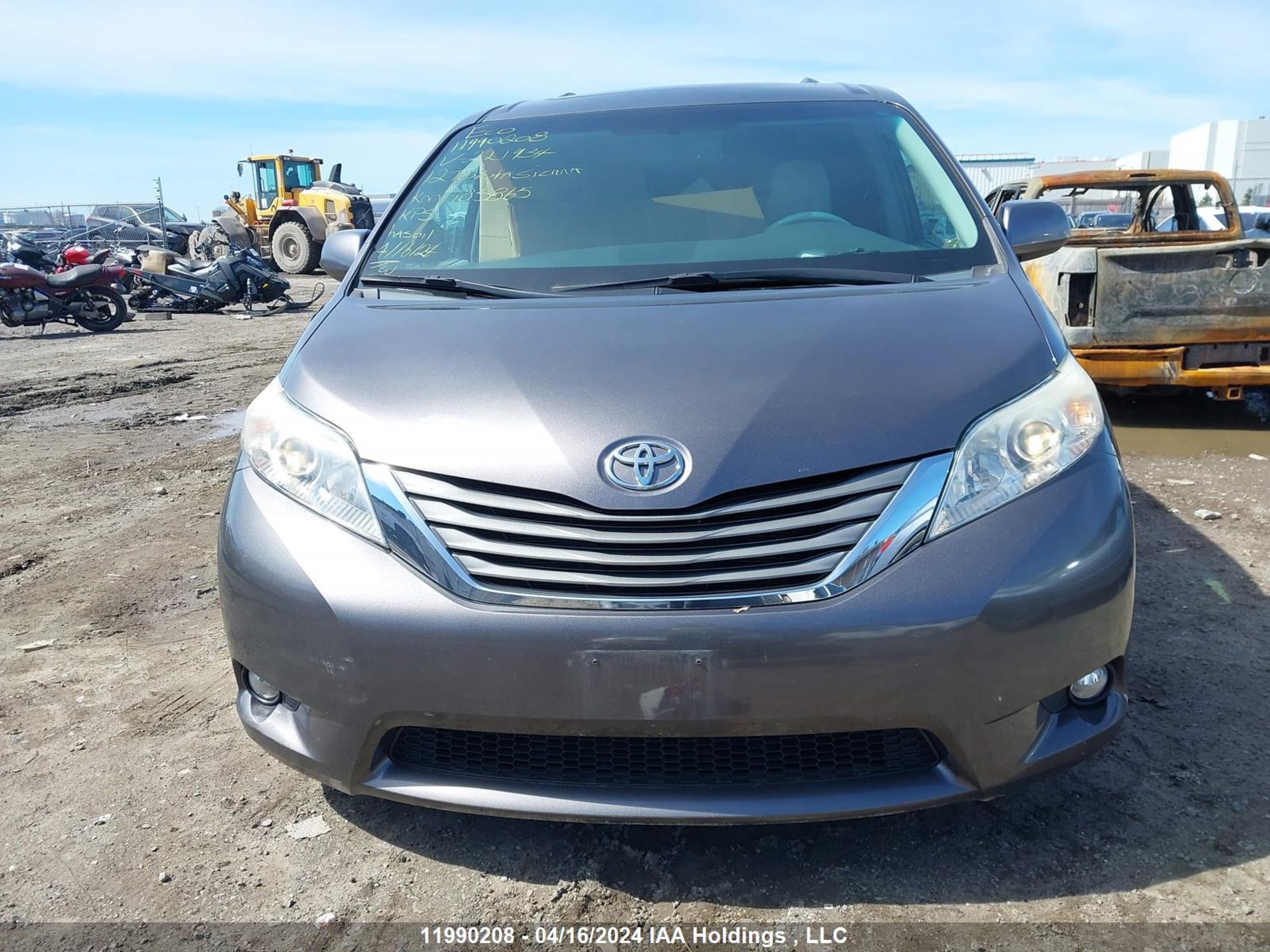 Photo 11 VIN: 5TDYK3DCXCS221934 - TOYOTA SIENNA 