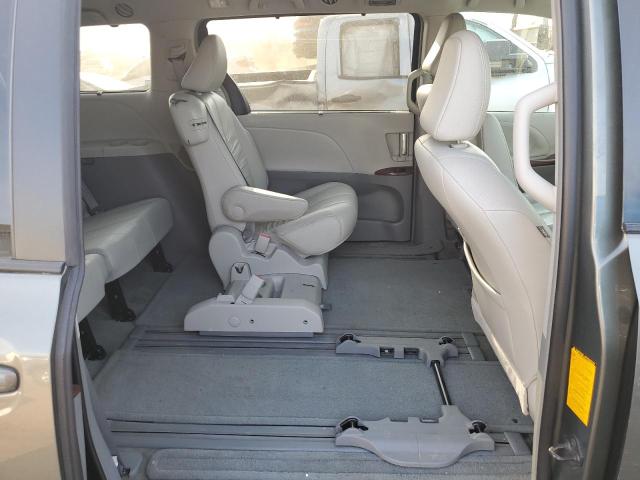 Photo 10 VIN: 5TDYK3DCXCS222694 - TOYOTA SIENNA XLE 