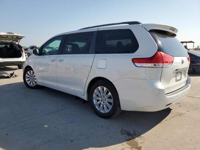 Photo 1 VIN: 5TDYK3DCXCS229015 - TOYOTA SIENNA XLE 