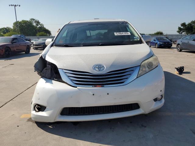 Photo 4 VIN: 5TDYK3DCXCS229015 - TOYOTA SIENNA XLE 