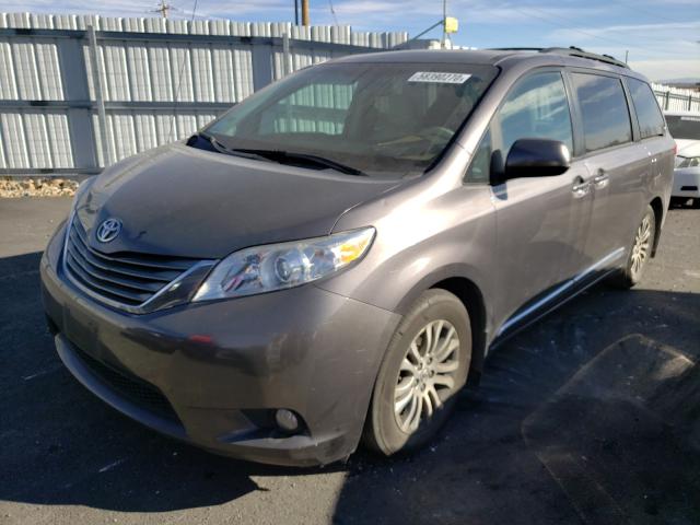 Photo 1 VIN: 5TDYK3DCXCS232657 - TOYOTA SIENNA XLE 