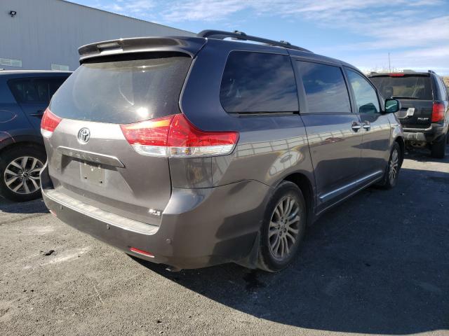 Photo 3 VIN: 5TDYK3DCXCS232657 - TOYOTA SIENNA XLE 