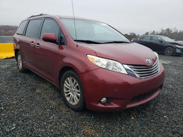 Photo 0 VIN: 5TDYK3DCXCS232724 - TOYOTA SIENNA XLE 