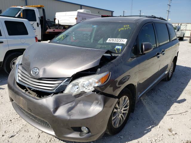 Photo 1 VIN: 5TDYK3DCXCS240743 - TOYOTA SIENNA XLE 