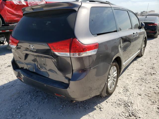 Photo 3 VIN: 5TDYK3DCXCS240743 - TOYOTA SIENNA XLE 