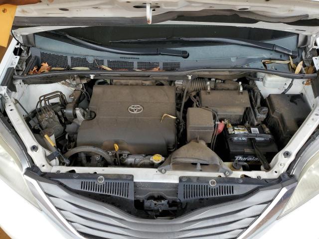 Photo 11 VIN: 5TDYK3DCXCS243500 - TOYOTA SIENNA XLE 