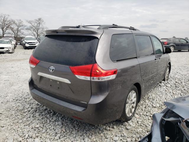 Photo 3 VIN: 5TDYK3DCXCS246607 - TOYOTA SIENNA XLE 