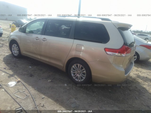 Photo 2 VIN: 5TDYK3DCXCS271782 - TOYOTA SIENNA 