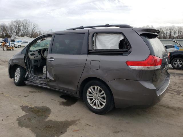 Photo 1 VIN: 5TDYK3DCXCS273452 - TOYOTA SIENNA XLE 