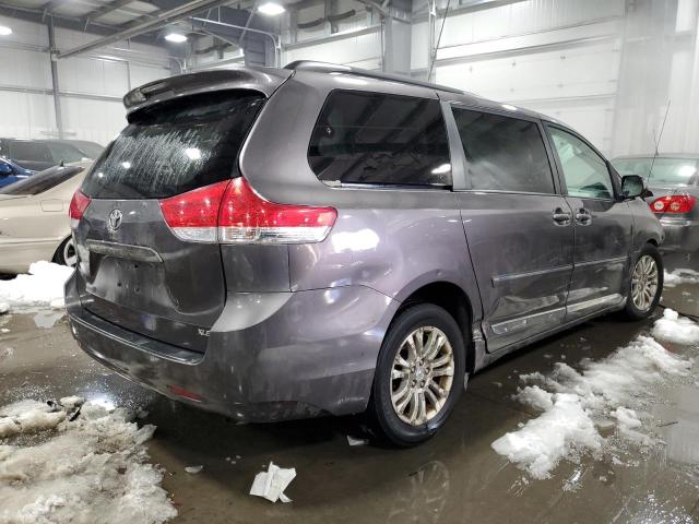 Photo 2 VIN: 5TDYK3DCXCS274942 - TOYOTA SIENNA XLE 