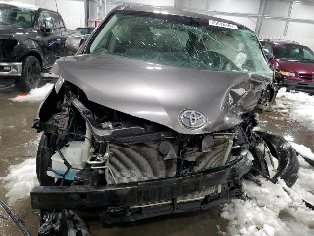 Photo 4 VIN: 5TDYK3DCXCS274942 - TOYOTA SIENNA XLE 