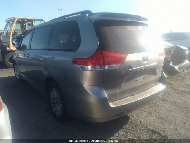 Photo 2 VIN: 5TDYK3DCXCS277775 - TOYOTA SIENNA 