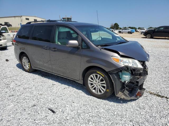 Photo 3 VIN: 5TDYK3DCXDS368479 - TOYOTA SIENNA XLE 