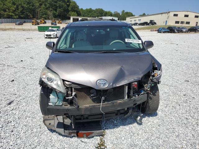 Photo 4 VIN: 5TDYK3DCXDS368479 - TOYOTA SIENNA XLE 