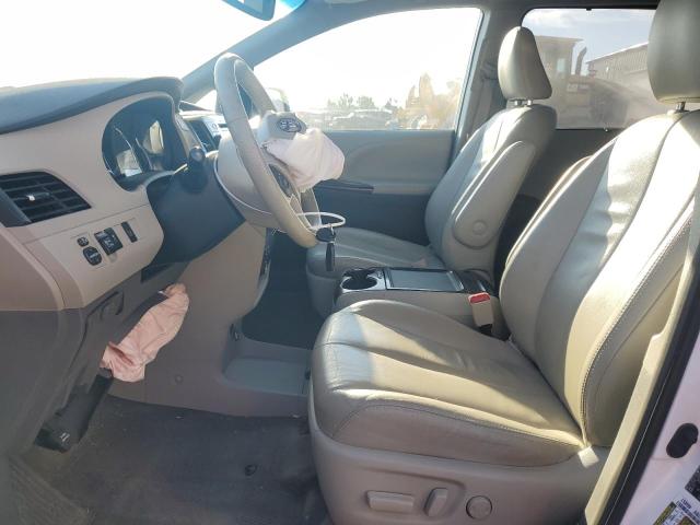 Photo 6 VIN: 5TDYK3DCXDS376484 - TOYOTA SIENNA XLE 