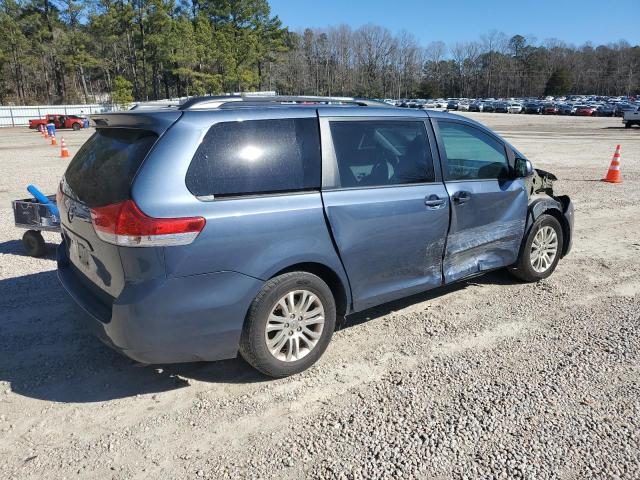 Photo 2 VIN: 5TDYK3DCXDS391714 - TOYOTA SIENNA XLE 