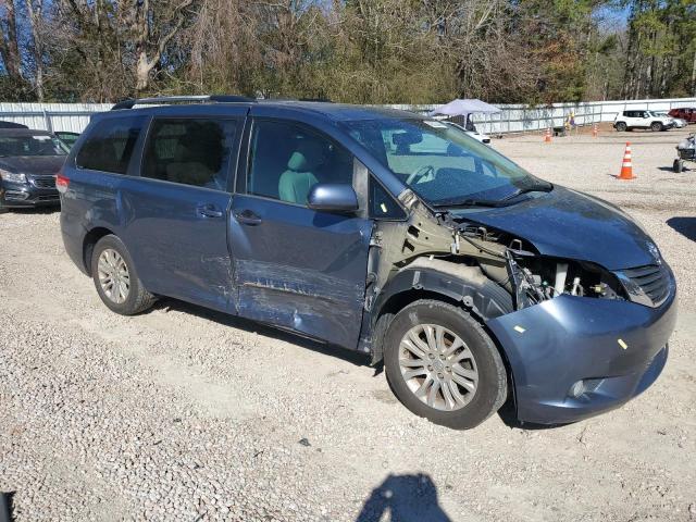 Photo 3 VIN: 5TDYK3DCXDS391714 - TOYOTA SIENNA XLE 