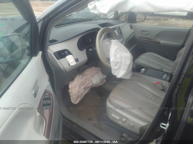 Photo 4 VIN: 5TDYK3DCXDS400847 - TOYOTA SIENNA 