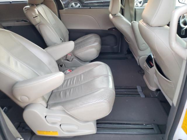 Photo 5 VIN: 5TDYK3DCXDS402999 - TOYOTA SIENNA XLE 