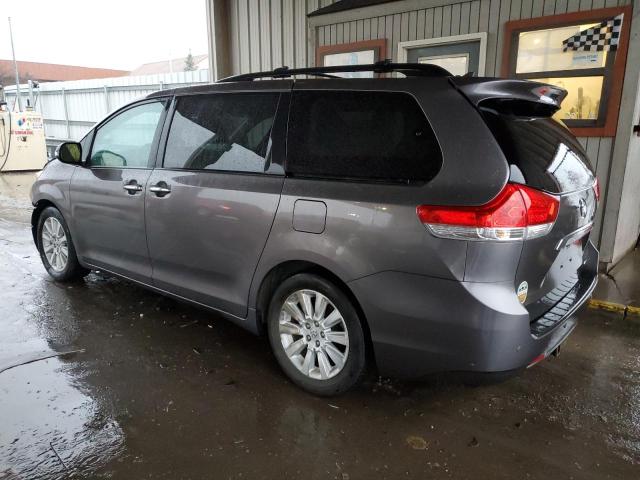 Photo 1 VIN: 5TDYK3DCXES414930 - TOYOTA SIENNA XLE 