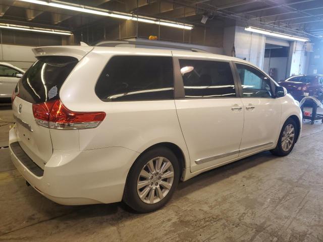 Photo 2 VIN: 5TDYK3DCXES451590 - TOYOTA SIENNA XLE 