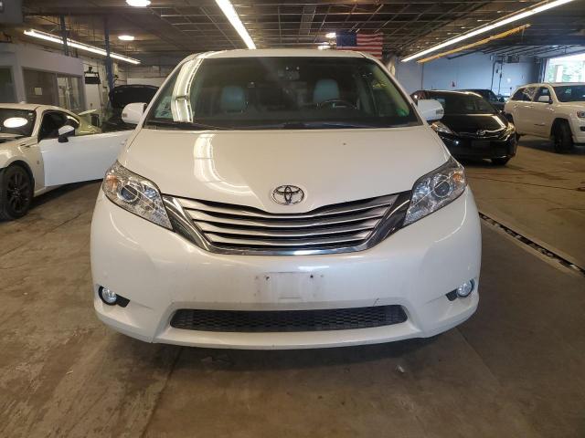 Photo 4 VIN: 5TDYK3DCXES451590 - TOYOTA SIENNA XLE 