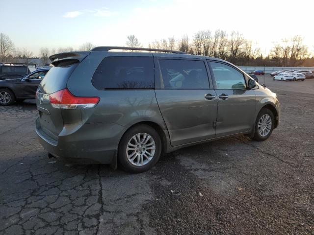 Photo 2 VIN: 5TDYK3DCXES452335 - TOYOTA SIENNA XLE 