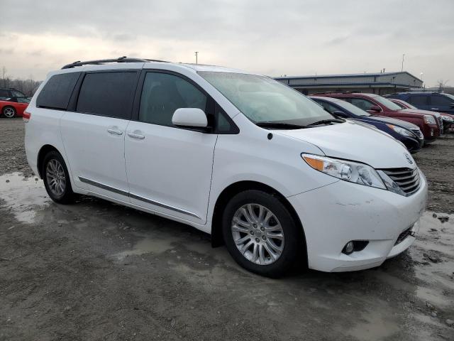 Photo 3 VIN: 5TDYK3DCXES466798 - TOYOTA SIENNA XLE 