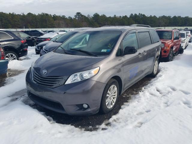 Photo 1 VIN: 5TDYK3DCXES470415 - TOYOTA SIENNA XLE 