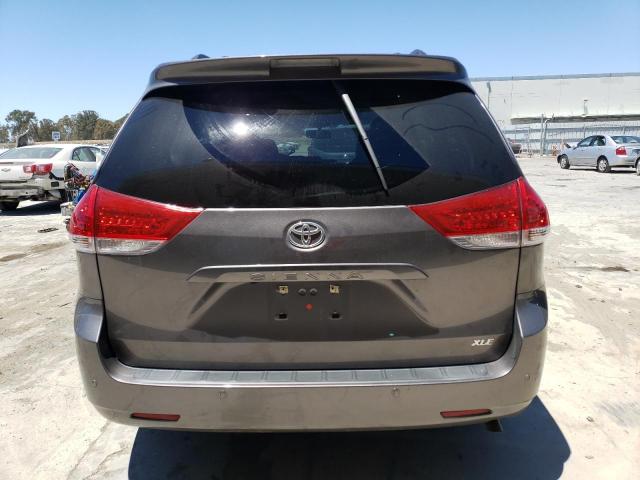 Photo 5 VIN: 5TDYK3DCXES473055 - TOYOTA SIENNA XLE 