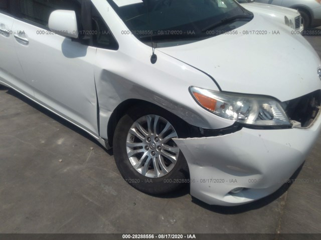 Photo 5 VIN: 5TDYK3DCXES497789 - TOYOTA SIENNA 